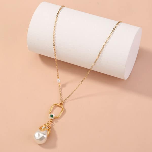 Collier à pendentifs en perles à la mode – Image 4