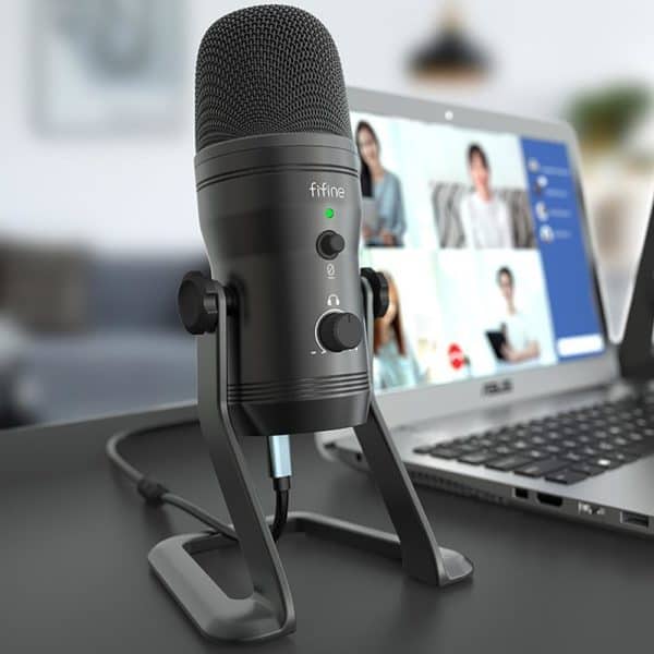 Microphone d'ordinateur pour le doublage